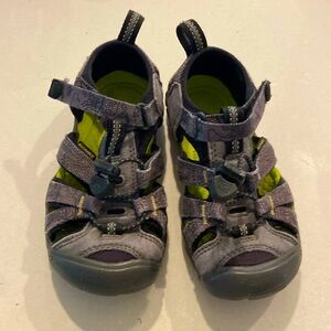 water-friendly KEEN Kids® Seacamp II CNX sandal